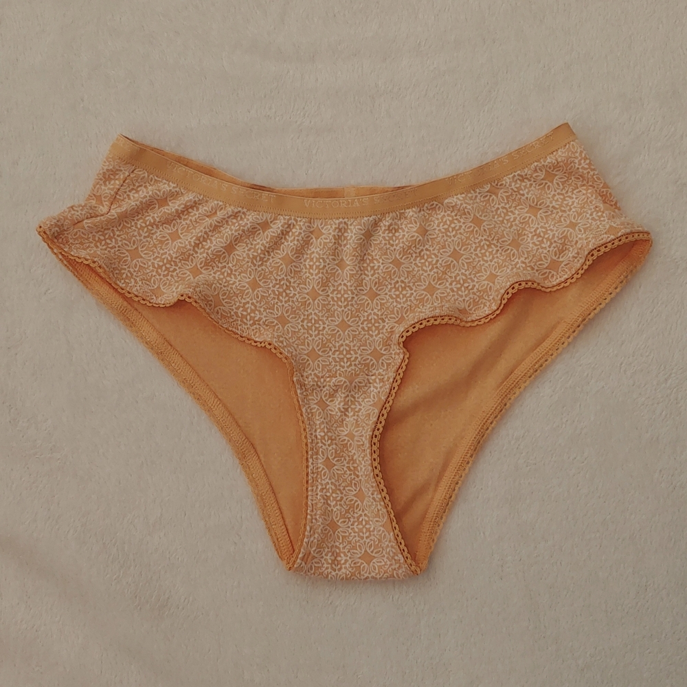 2 for $10: Victoria's Secret Cotton Hiphugger Panty, Small N…